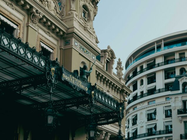 Le CARRÉ D’OR – L’adresse emblématique du luxe monégasque