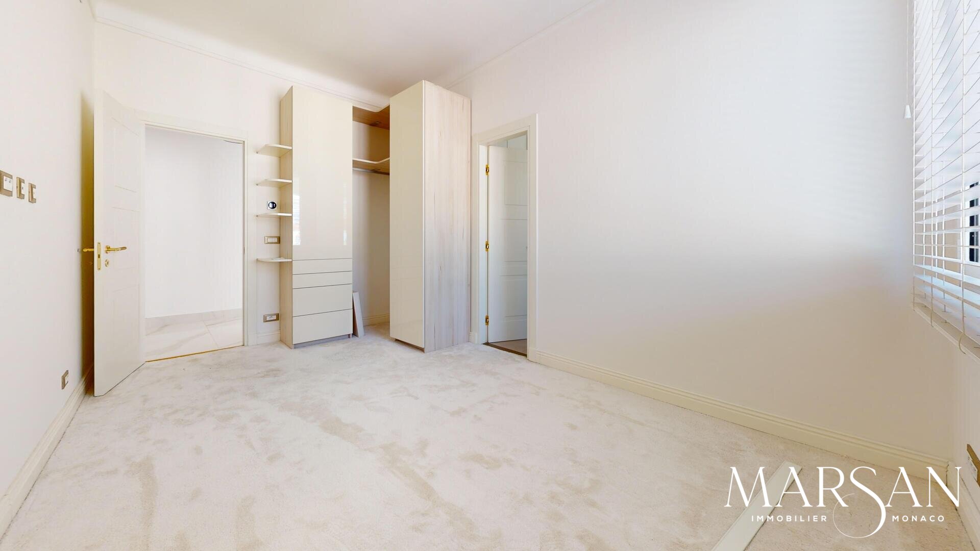 APPARTAMENTO MOLTO GRANDE - PALAZZO FRANZIDO
