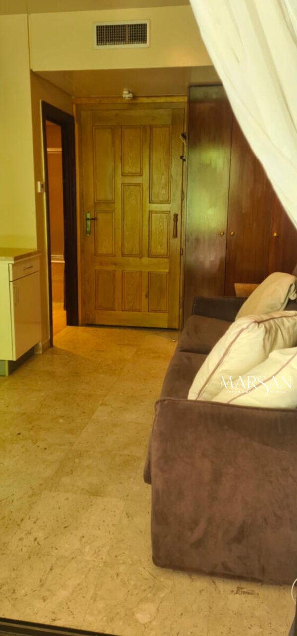 BEAU STUDIO AVEC JARDIN PRIVÉ - BEVERLY  PALACE