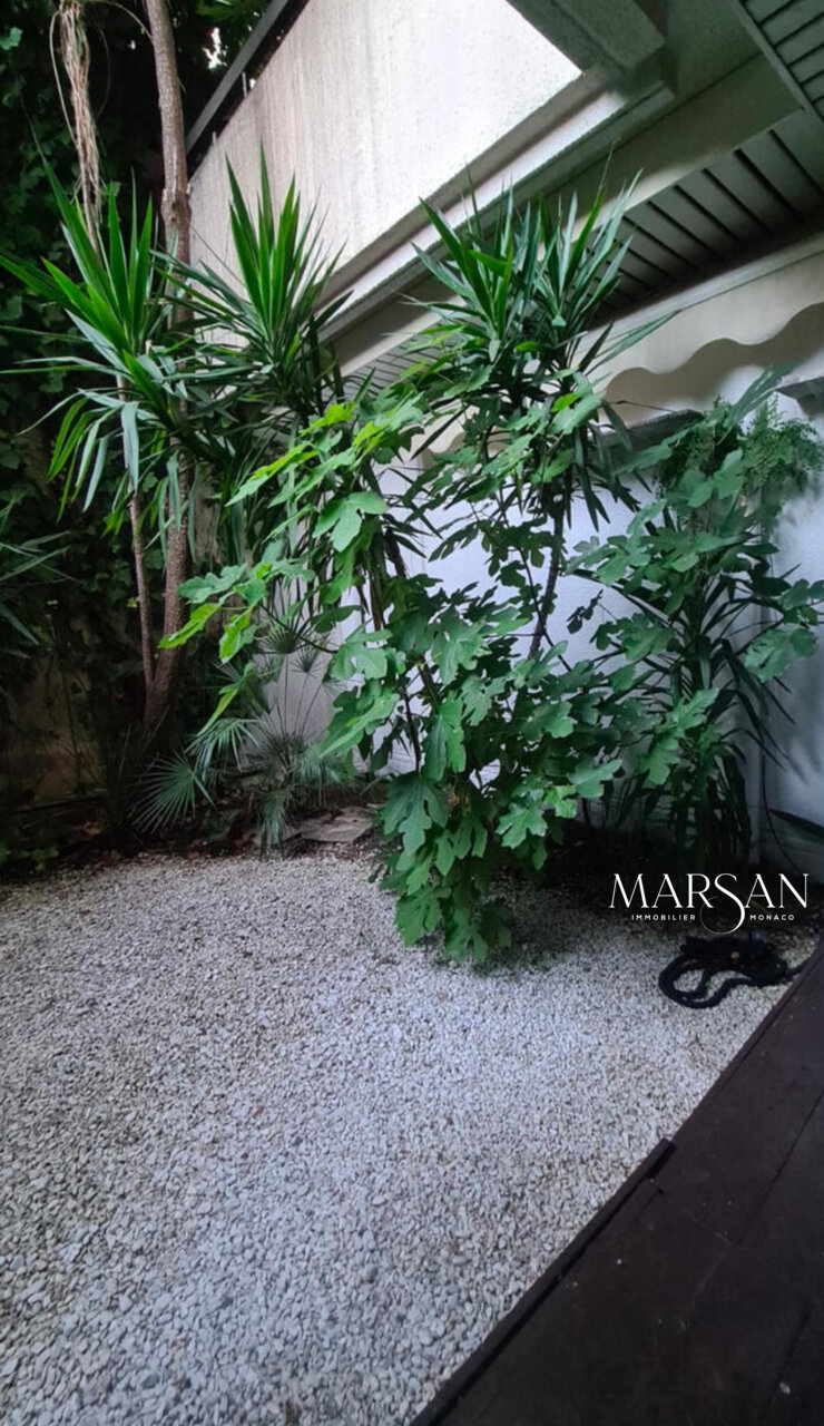 BEAU STUDIO AVEC JARDIN PRIVÉ - BEVERLY  PALACE