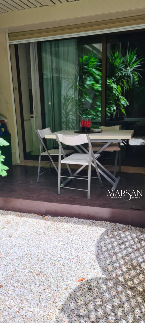 BEAU STUDIO AVEC JARDIN PRIVÉ - BEVERLY  PALACE