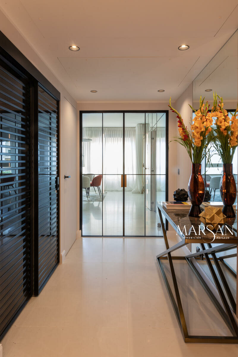 TRES BEAU 4/5 PIECES - APERCU MER - PROCHE DU CENTRE