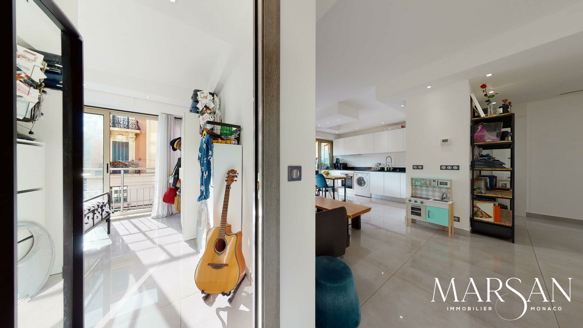 APPARTAMENTO RISTRUTTURATO CON 2 CAMERE DA LETTO - COEUR DE LA CONDAMINE