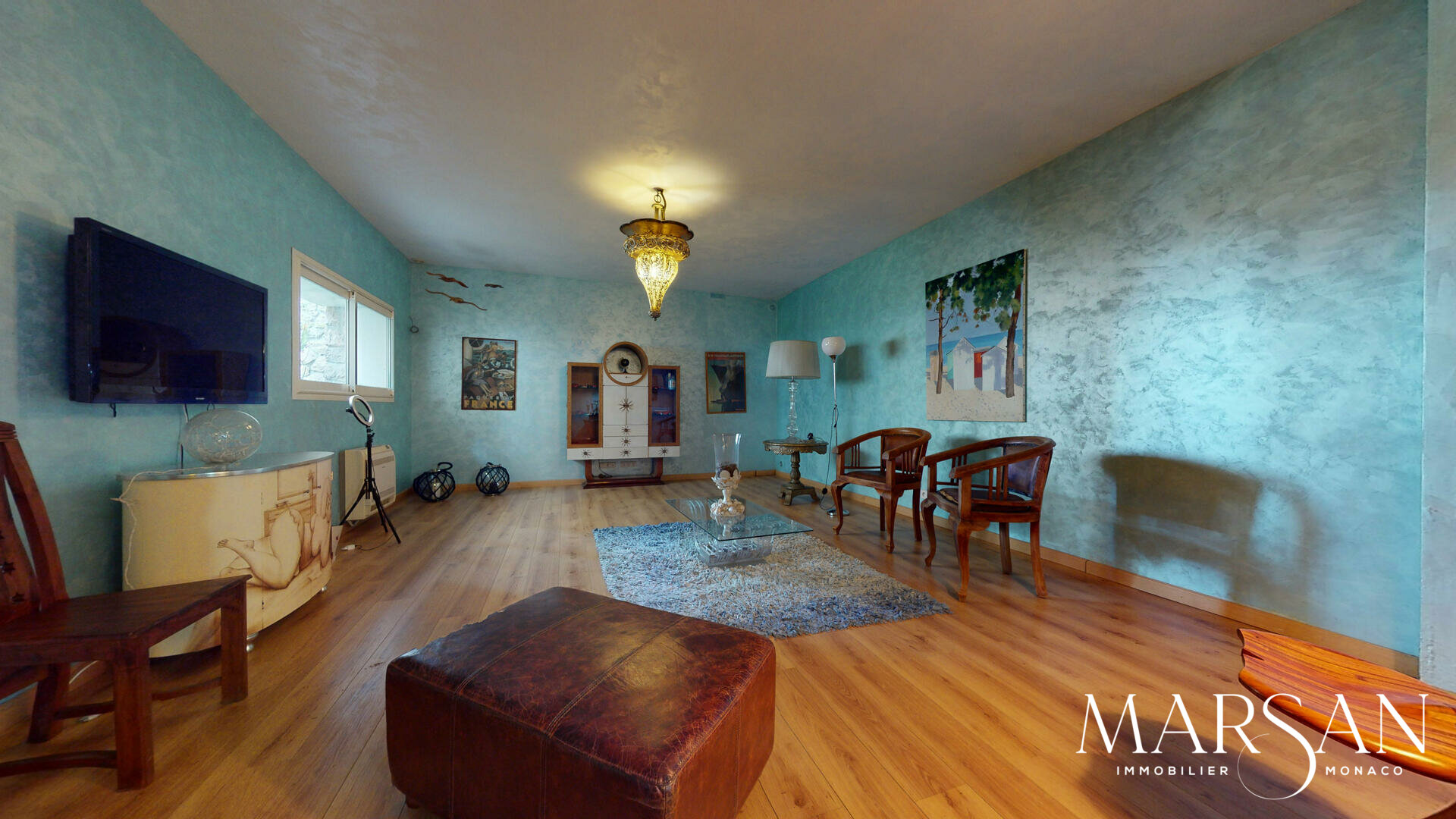 VILLA PRIVÉE D'EXCEPTION À VENDRE -  SAINT ROMAN