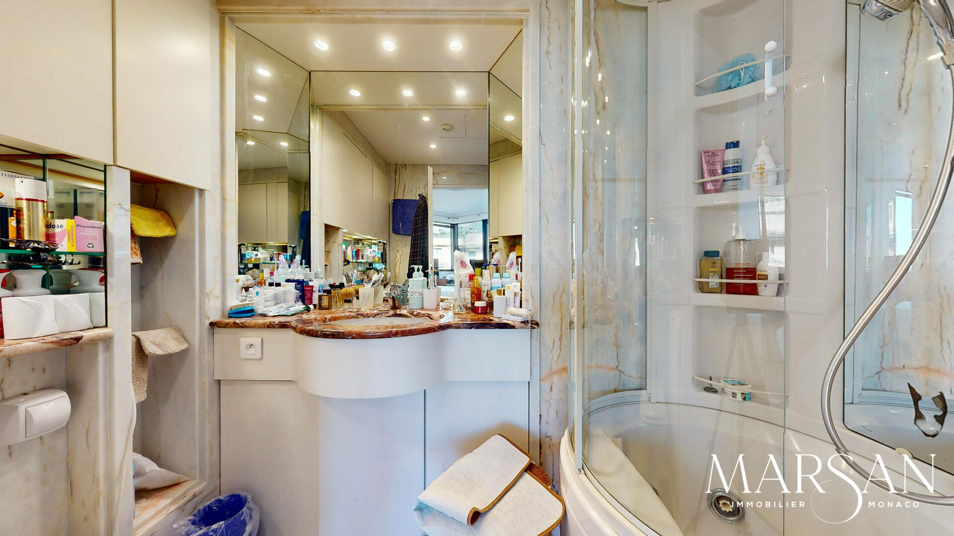 1 BEDROOM APARTMENT FOR RENT IN THE CARRÉ D'OR - LE SAINT ANDRÉ