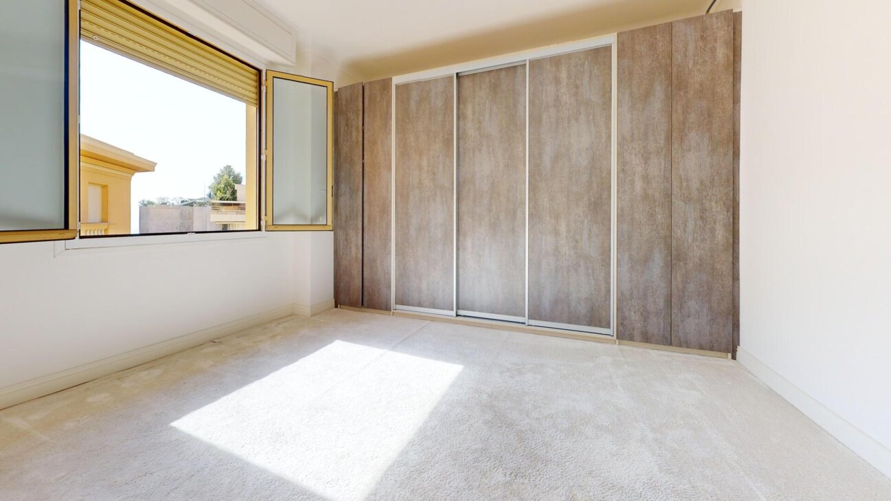 APPARTAMENTO MOLTO GRANDE - PALAZZO FRANZIDO