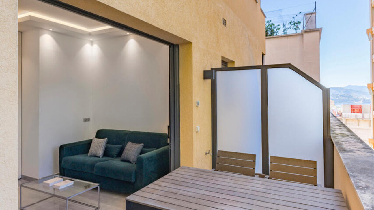 THE BETTINA - STUDIO