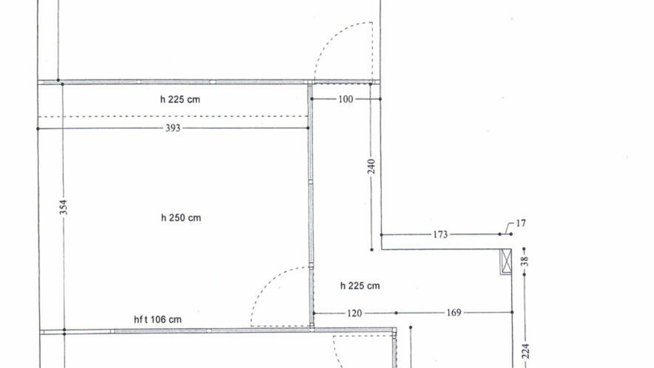 ADMINISTRATIVE OFFICE - TITIAN