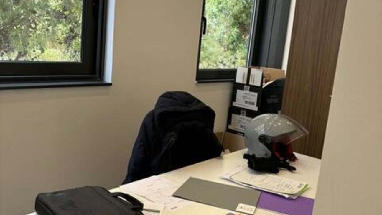 BUREAU CLÉ EN MAIN À LOUER - JARDIN EXOTIQUE