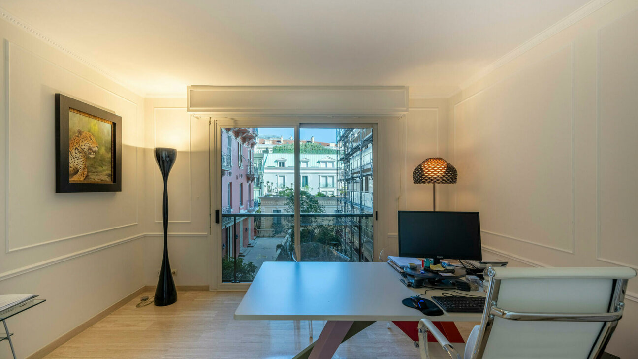 BEAU STUDIO AU CARRÉ D'OR