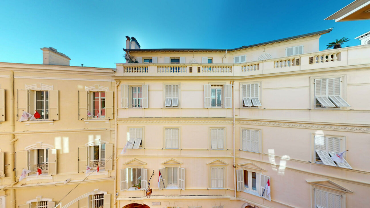 CHARMING STUDIO WITH NIGHT CORNER - HEART OF MONACO VILLE