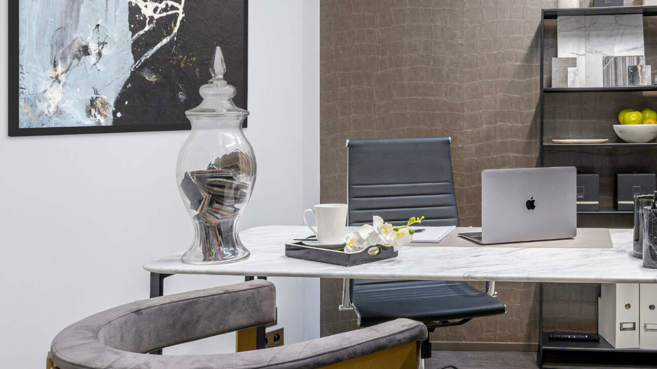 TURNKEY OFFICES FOR RENT