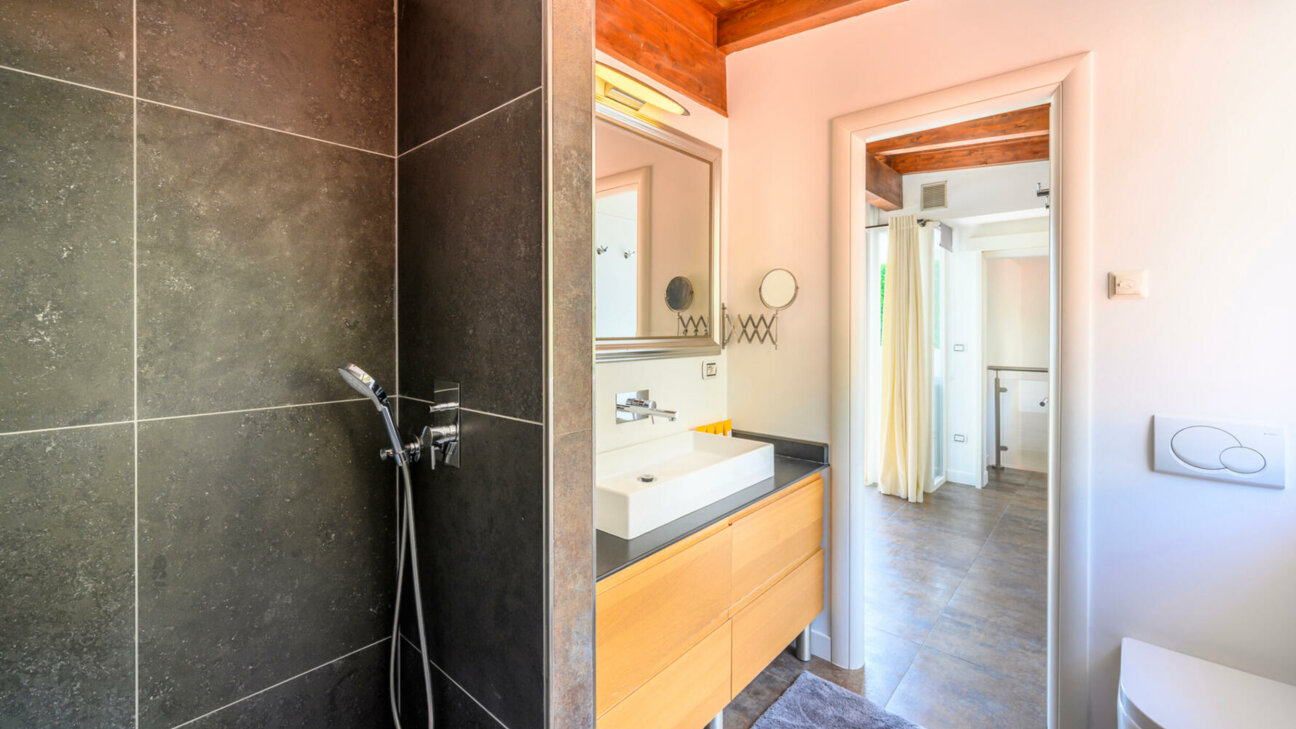 TRIPLEX AVEC TERRASSE ROOF TOP - BEAUSOLEIL