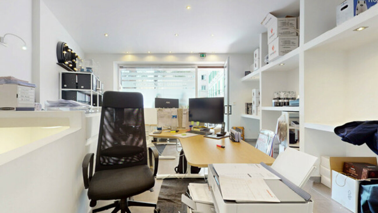 DROIT AU BAIL AVEC VITRINE - MONEGHETTI- BUREAU OU BOUTIQUE