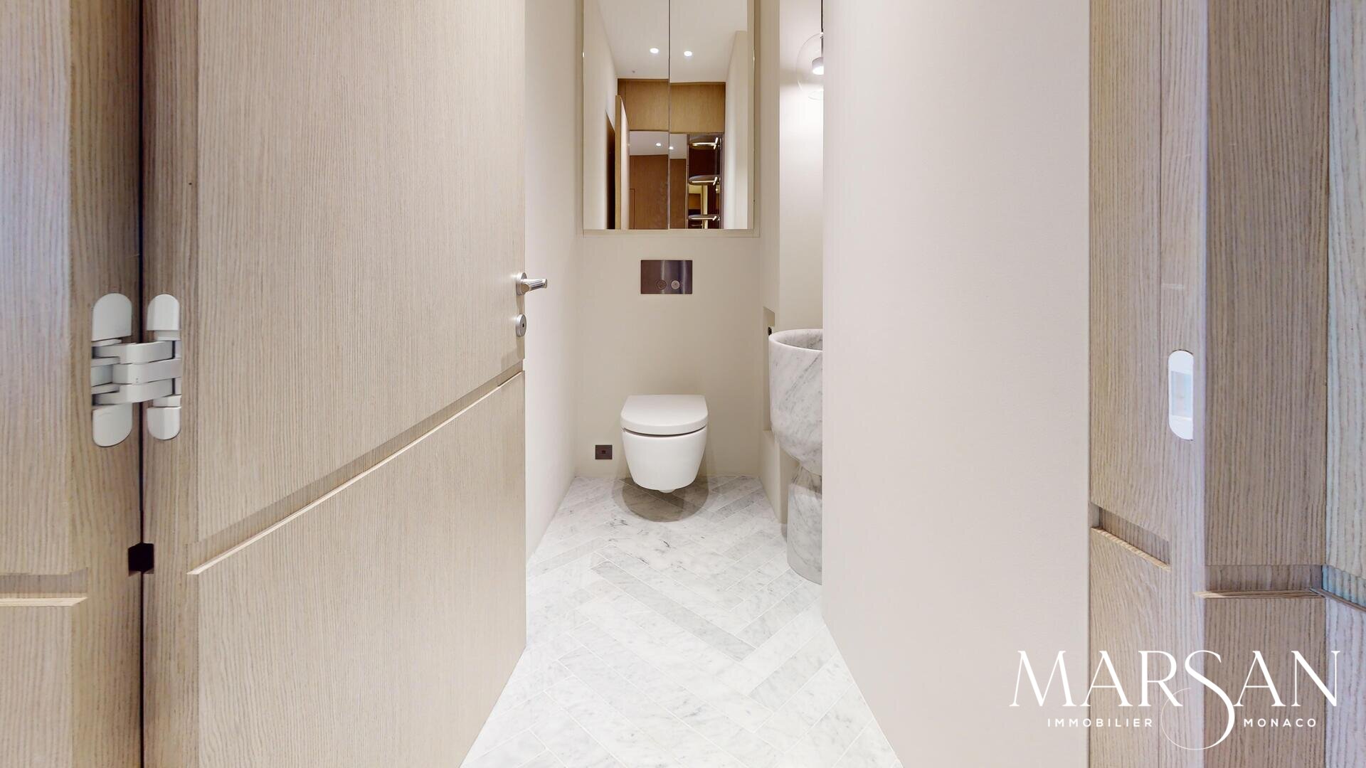 MAGNIFICO PALAZZO PARK ARREDATO E RISTRUTTURATO PER 3 GIOCHI