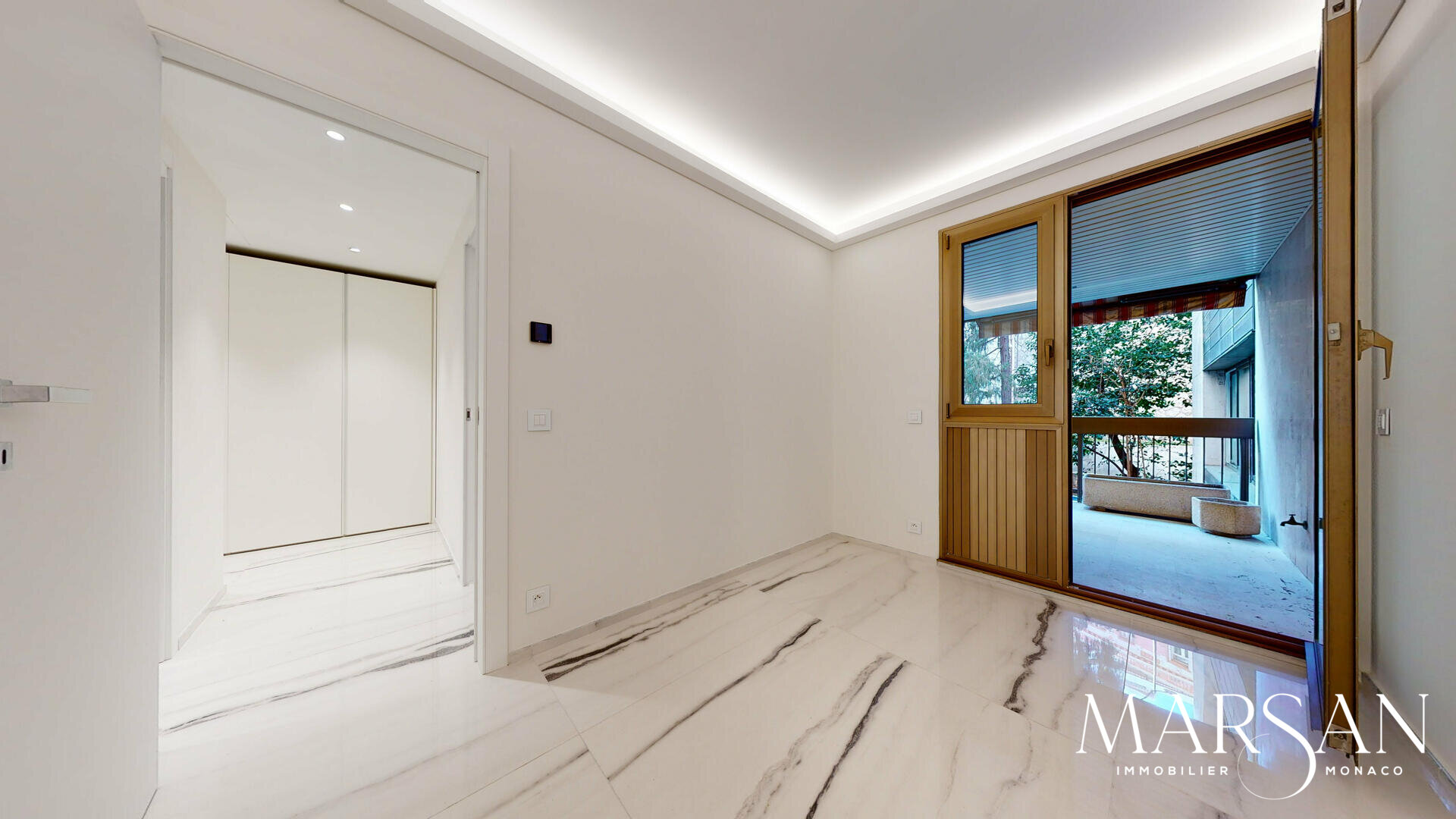 3 PIECES AU PARK PALACE RÉNOVÉ AVEC GOÛT